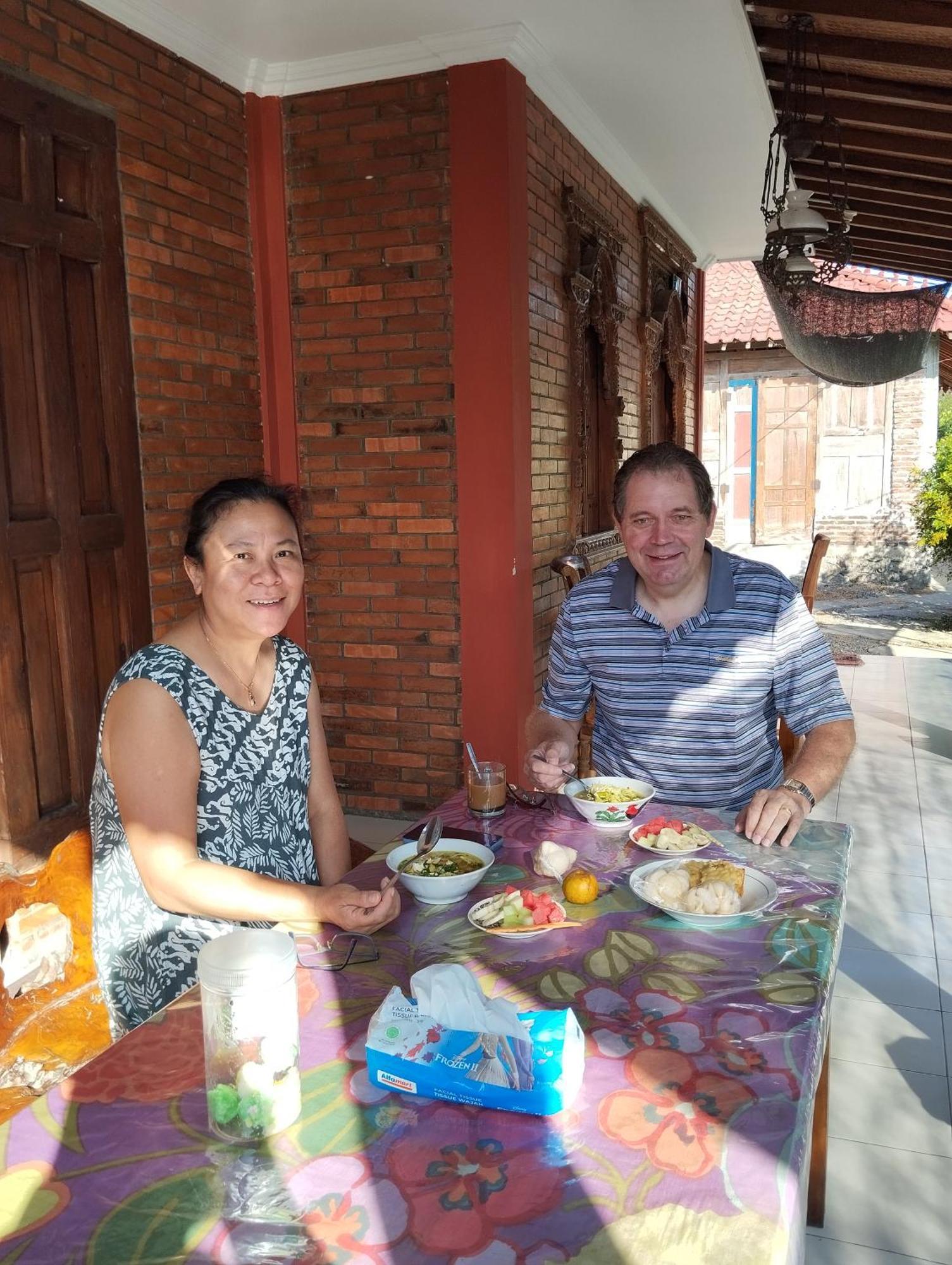 Rumah Ukhi Guest House Cebongan Екстер'єр фото
