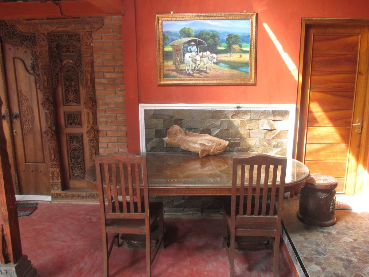 Rumah Ukhi Guest House Cebongan Екстер'єр фото